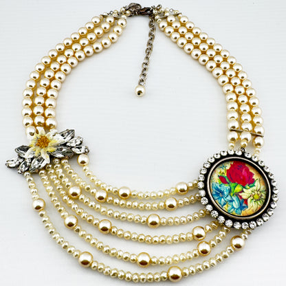 Collier mit Blumentaler