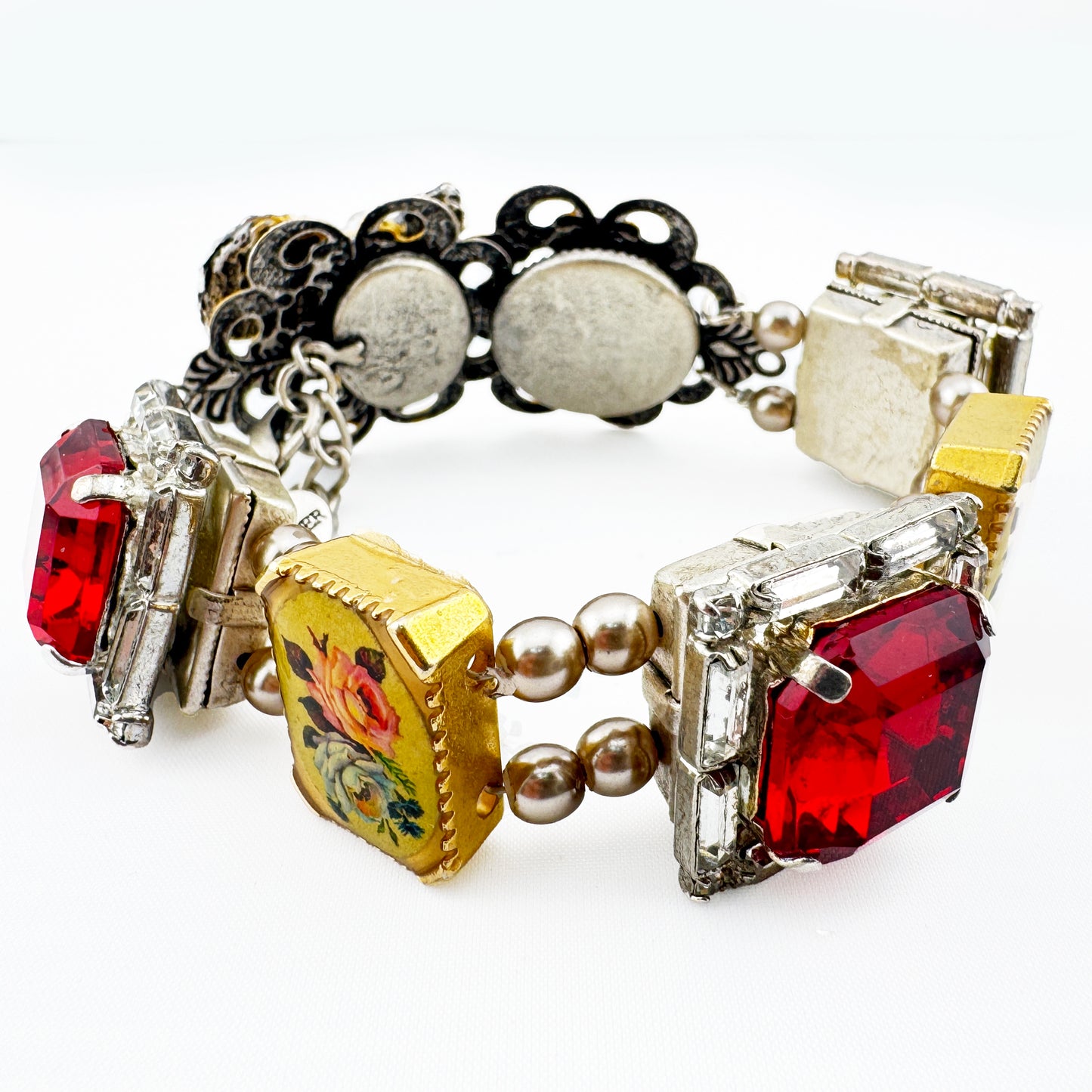Armband Auerhahn mit Steinen rot