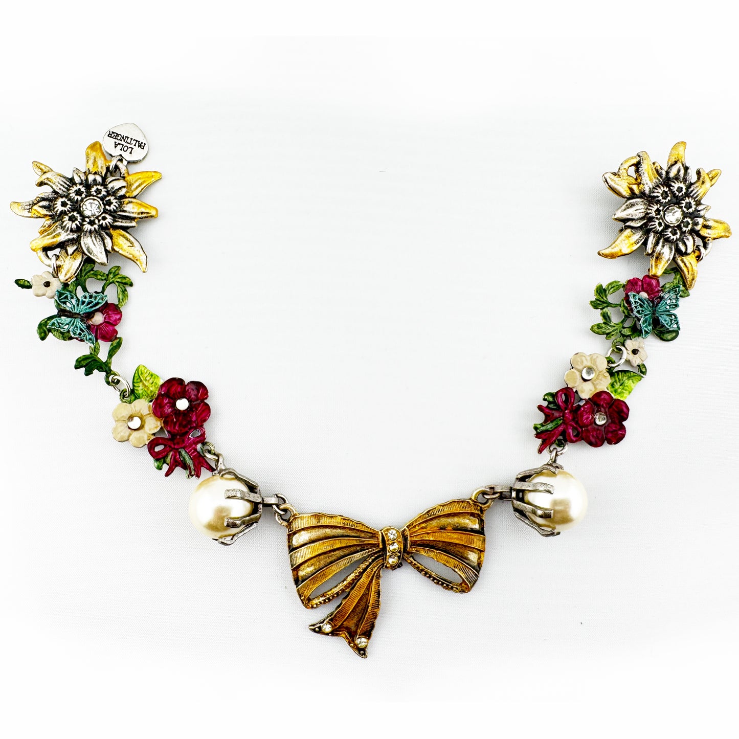 Charivari mit Edelweiss und Schleiferl