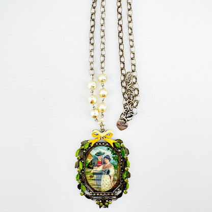 Kette mit Pärchenmedaillon