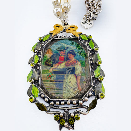 Kette mit Pärchenmedaillon